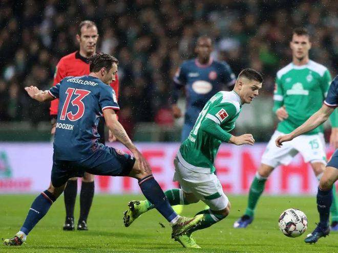 这次换人不 这次换人不